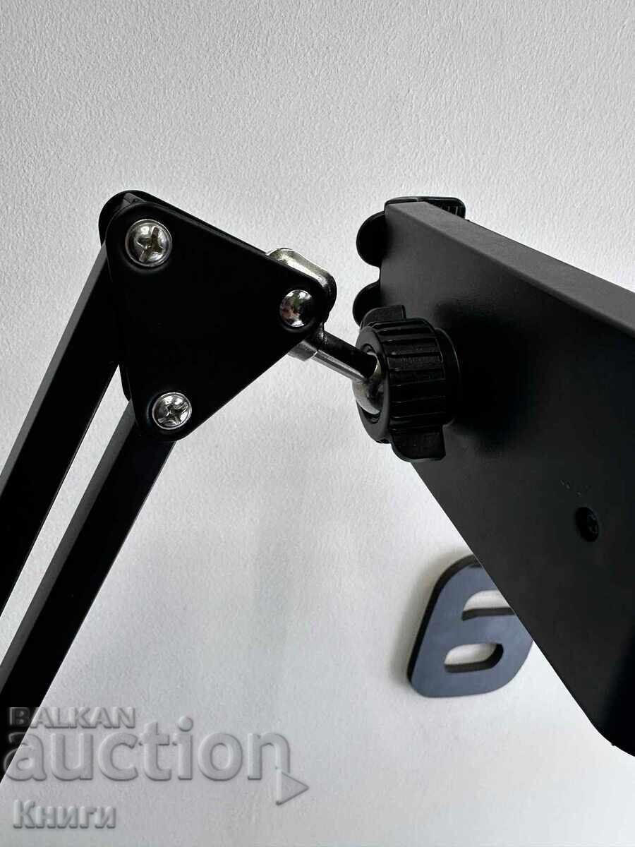 Delivery of Phone and tablet stand Delivery of Phone and tablet stand