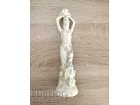 Винтидж фигурка „Мавка“ (средата на XX век)