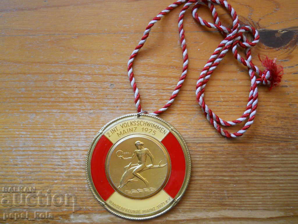 Доставка на Медал - 2-ро преплуване на р. Рейн - Майнц 1975 г - емайл Доставка на Медал - 2-ро преплуване на р. Рейн - Майнц 1975 г - емайл