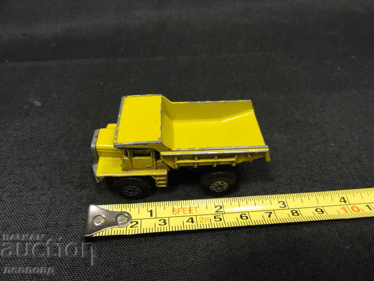 OLD RETRO METAL MATCHBOX ENGLAND DUMP TRUCK - 7