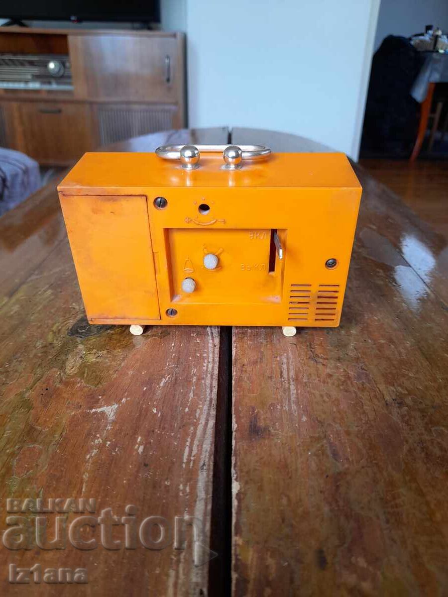 Auction  Desk clock, alarm clock SLAVA, SLAVA