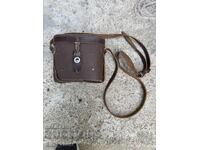 Cutie pentru binoclu militar