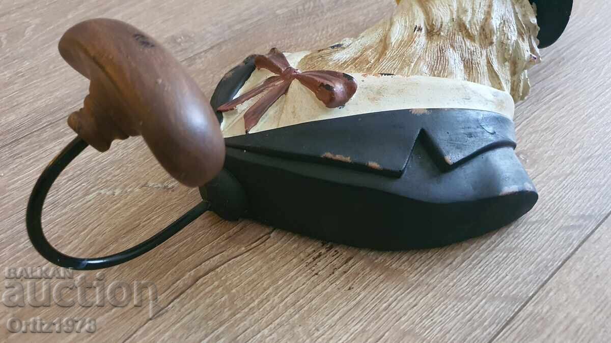 Licitație Umeraș mare italian de 35 cm – Unic! Licitație Umeraș mare italian de 35 cm – Unic!