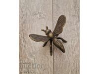 Massive Cast Iron Bee - 450g