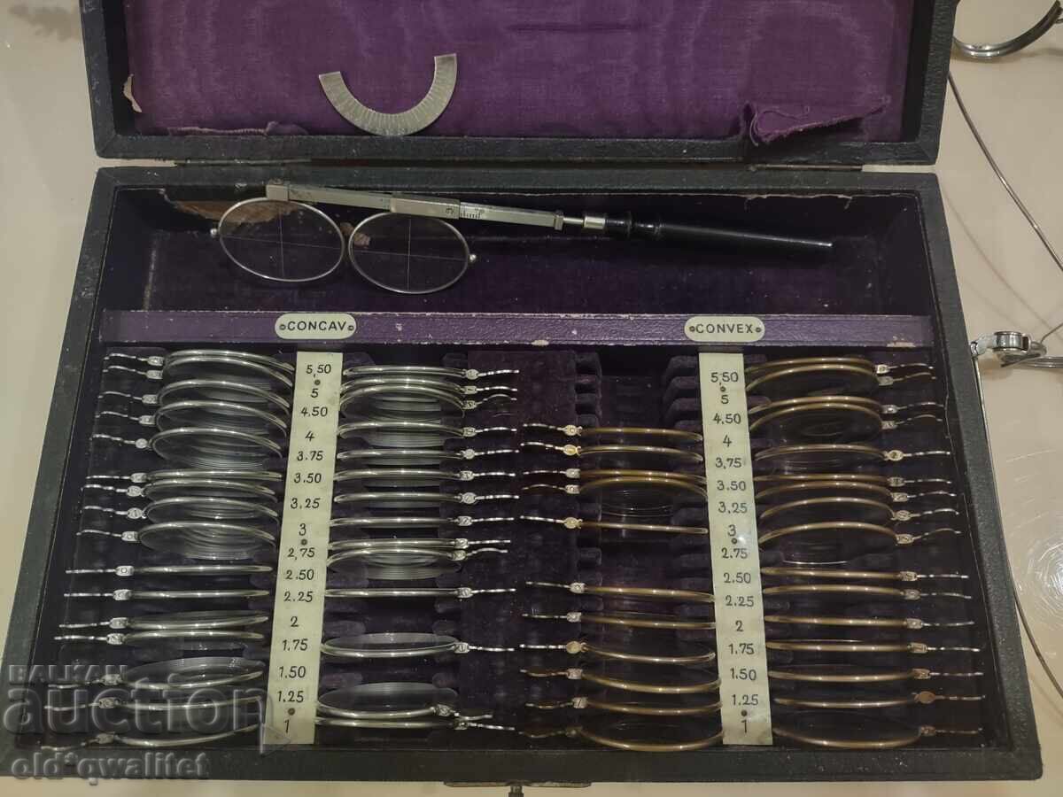 Аукцион ♛ Стар колекционерски комплект от очна практика, оптика Аукцион ♛ Стар колекционерски комплект от очна практика, оптика