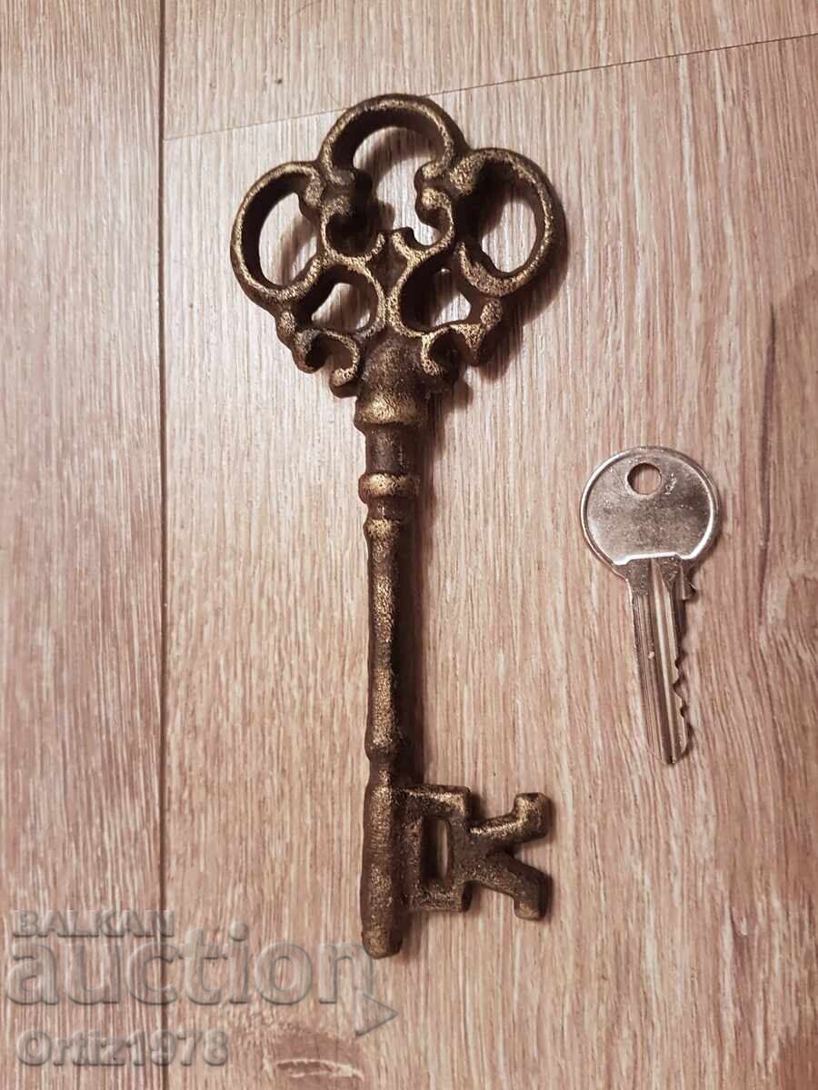 Large cast iron key, 15cm with price 25.00 BGN | € 12.78