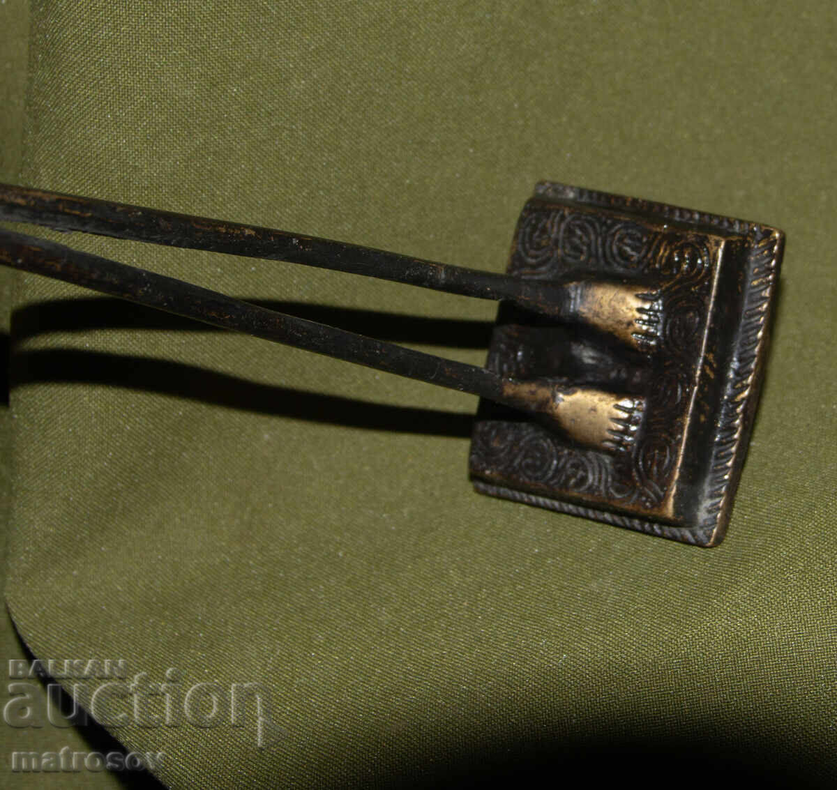 Auction  Bronze figure African motifs statue