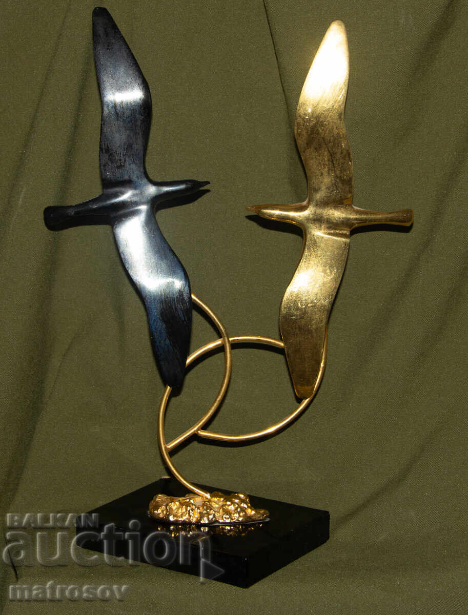 Brass decorative statue sculpture birds