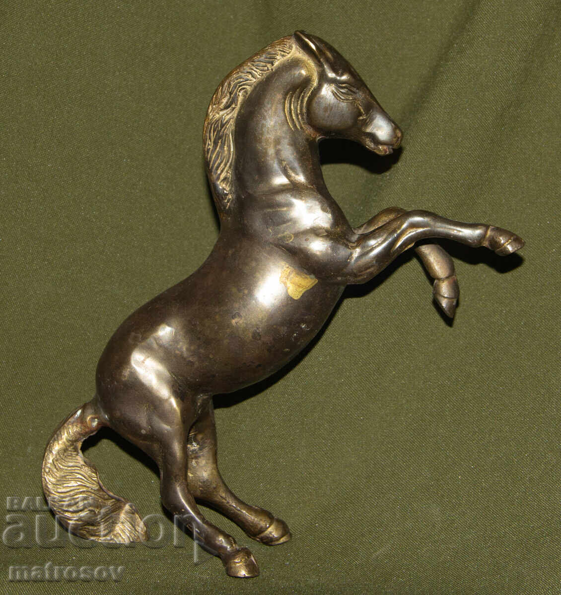 Αυθεντικό χάλκινο γλυπτό όρθιου αλόγου με τιμή 270.00 BGN | € 138.05