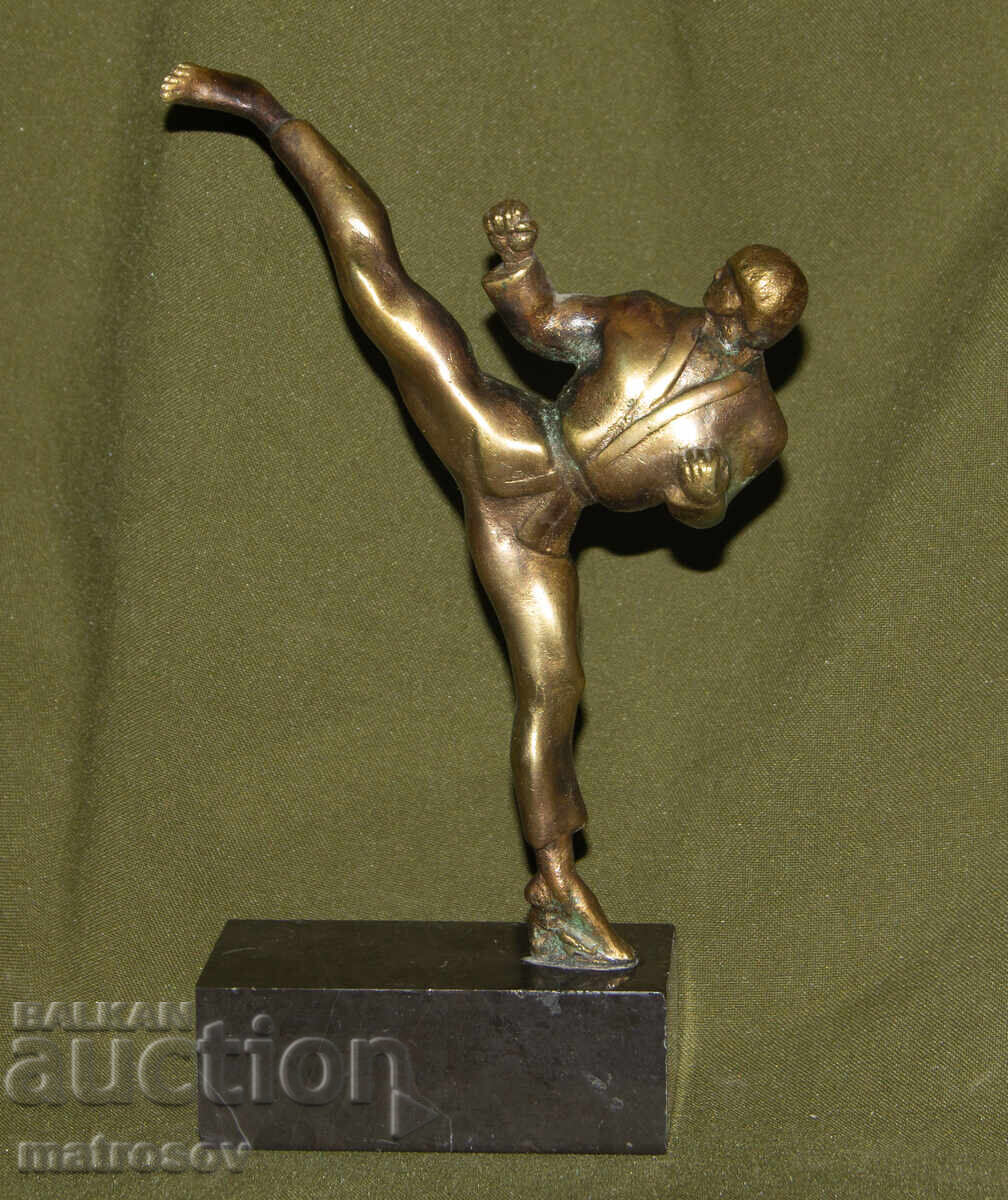 Original bronze sculpture, sports theme