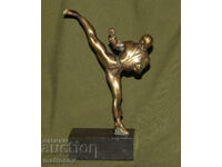 Αυθεντικό χάλκινο γλυπτό αθλητικού θέματος