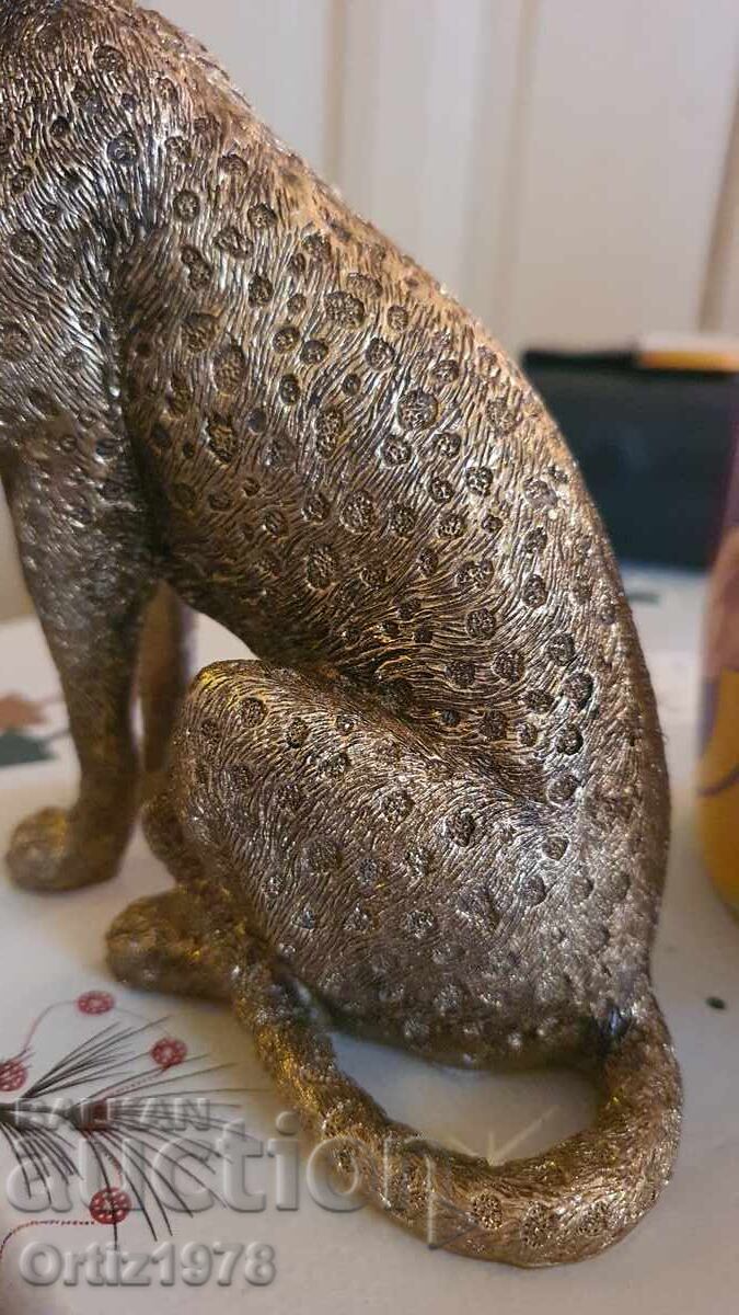 Leopard - Detailed Craftsmanship, Excellent! with price 38.00 BGN | € 19.43