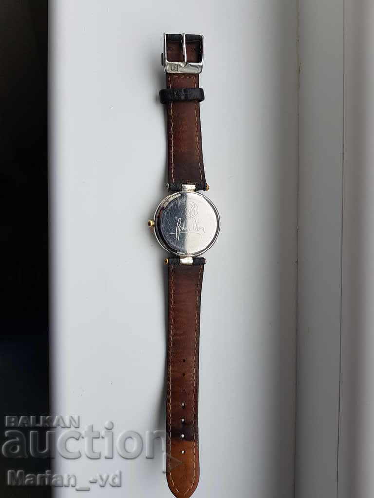 Livrarea Ceas elegant de damă cu carcasă de argint