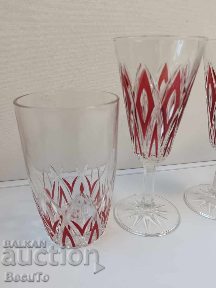 Glass set for two: 2 aperitif glasses and 2 for soft drinks with price 35.00 BGN | € 17.90