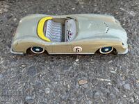 Стара Китайска метална играчка модел спортна кола