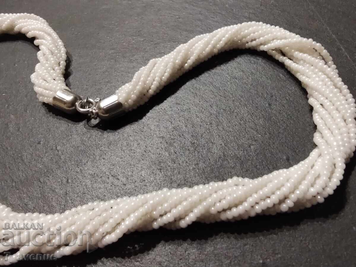 Доставка на Колие стилно елегантно, фино 21.09.25