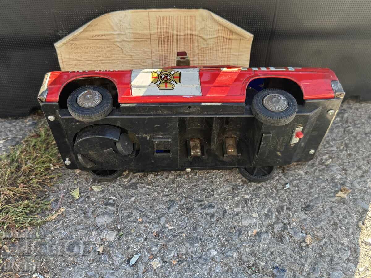 Стара Японска метална ламаринена играчка модел кола поиция - 5