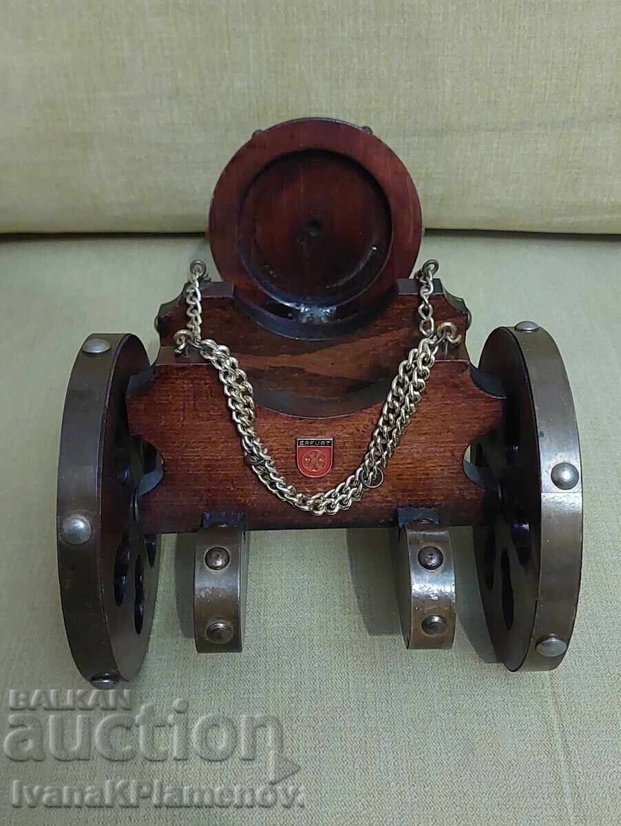 Auction  Wooden bottle stand for connoisseurs