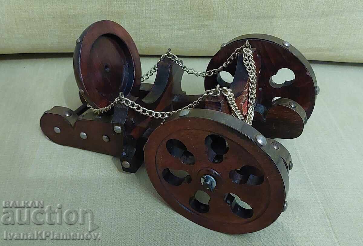 Wooden bottle stand for connoisseurs - 5