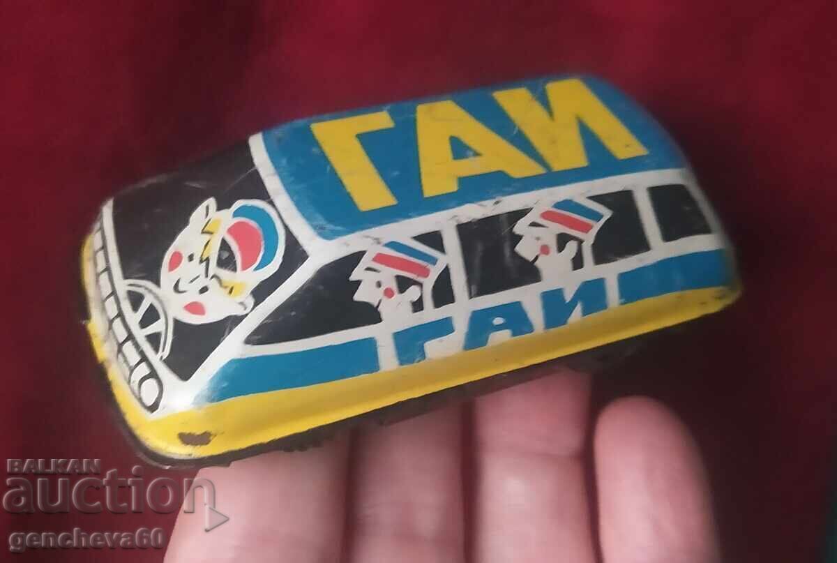 Ρετρό ρωσικά αυτοκινητάκια ασθενοφόρο και τροχαία - 6