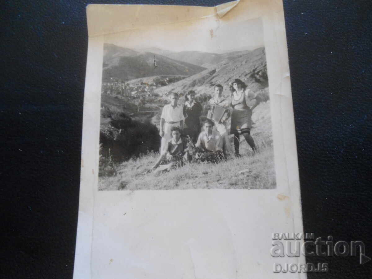 old photo with price 1.00 BGN | € 0.51 old photo with price 1.00 BGN | € 0.51