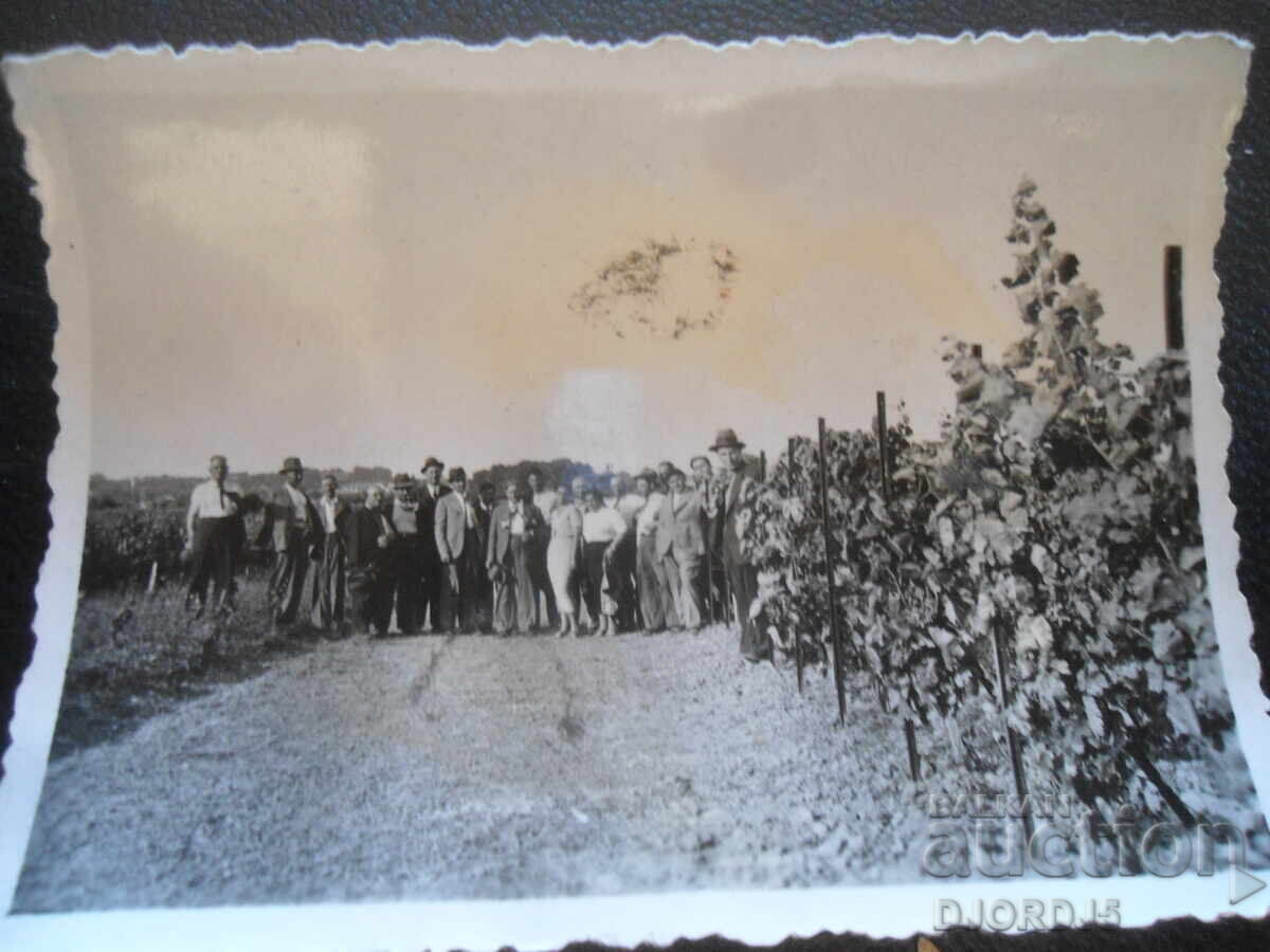 old photo with price 1.00 BGN | € 0.51 old photo with price 1.00 BGN | € 0.51