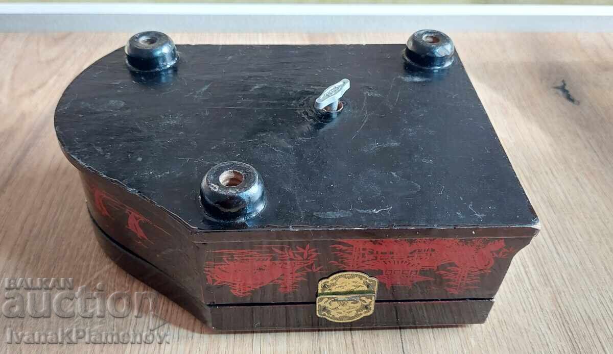 Wooden musical box with a mechanism for connoisseurs - 5