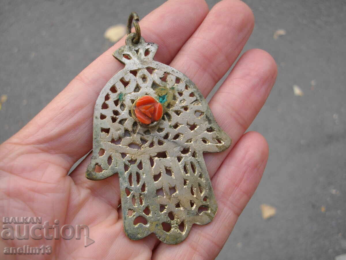 STAR PENDANT NECKLACE HAND OF FATIMA WITH CORAL STAR PENDANT NECKLACE HAND OF FATIMA WITH CORAL