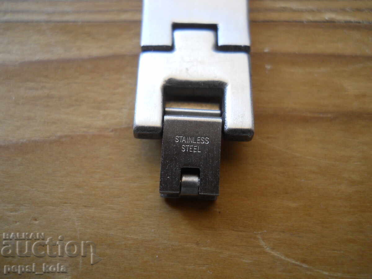 Auction  Stainless steel chain