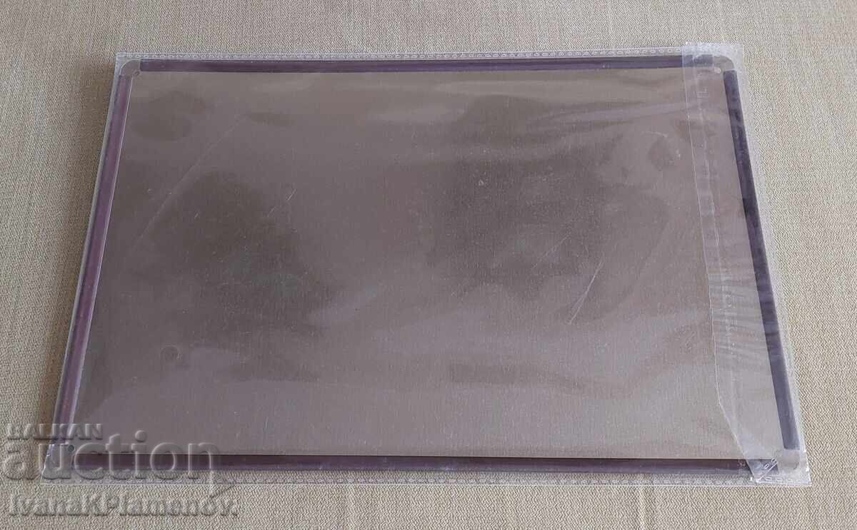 Auction  New Metal Sign for Collectors