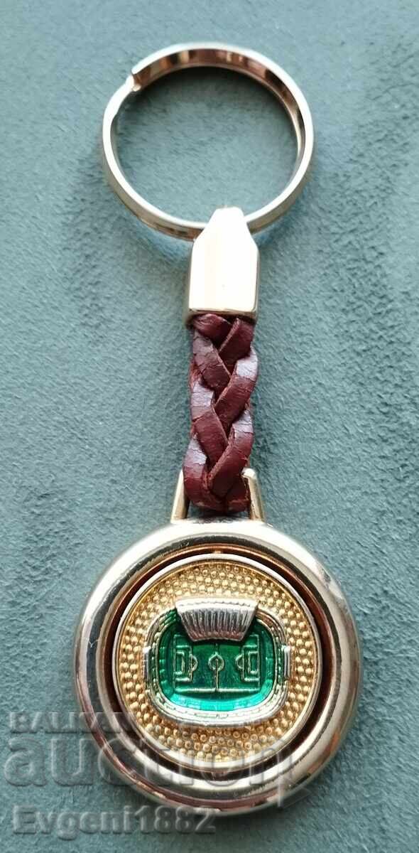 Barcelona Barcelona - Breloch Elegant Fotbal cu preț 35.00 BGN | € 17.90