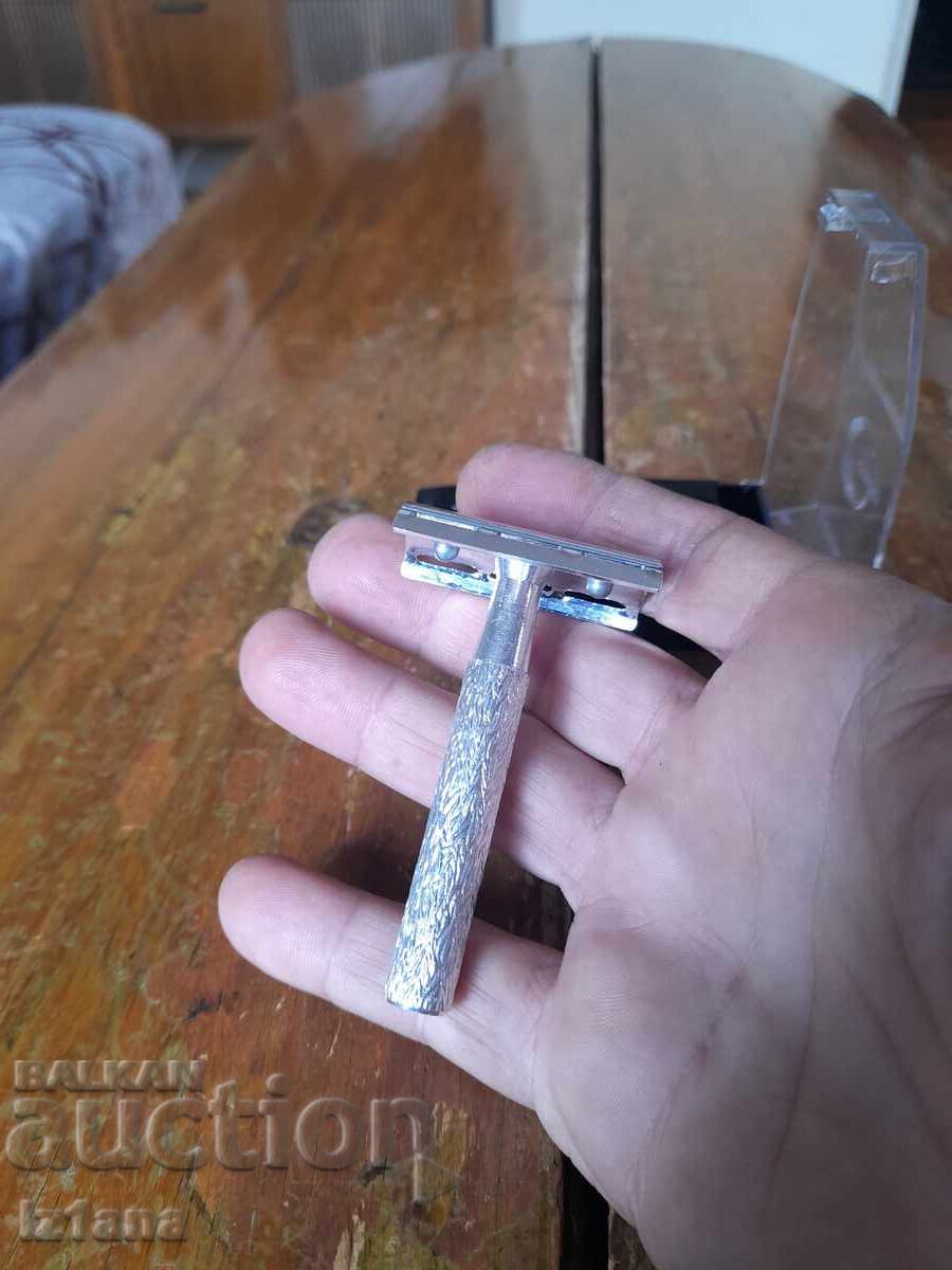 Licitație Bătrânul Soluna