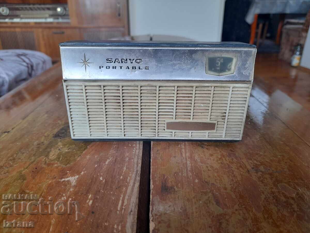 Παλιό ραδιόφωνο, ραδιοδέκτης Sanyo Portable