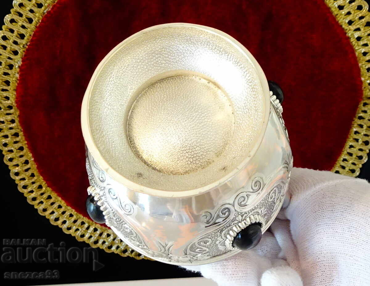 Παράδοση Ασημένια χάλκινη κανάτα για καφέ, κρασί, τριαντάφυλλα, όνυχα Παράδοση Ασημένια χάλκινη κανάτα για καφέ, κρασί, τριαντάφυλλα, όνυχα