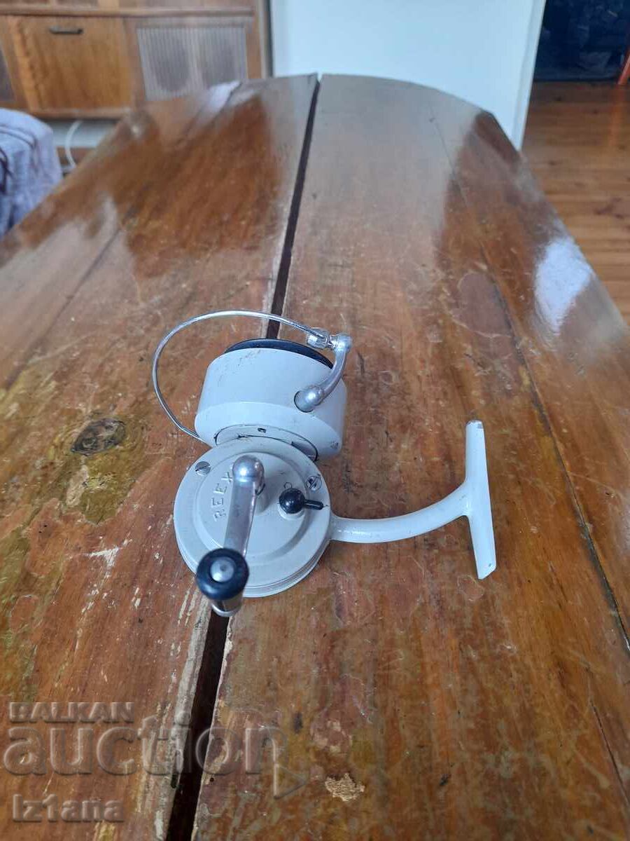 Old Tokoz Reex Fishing Reel