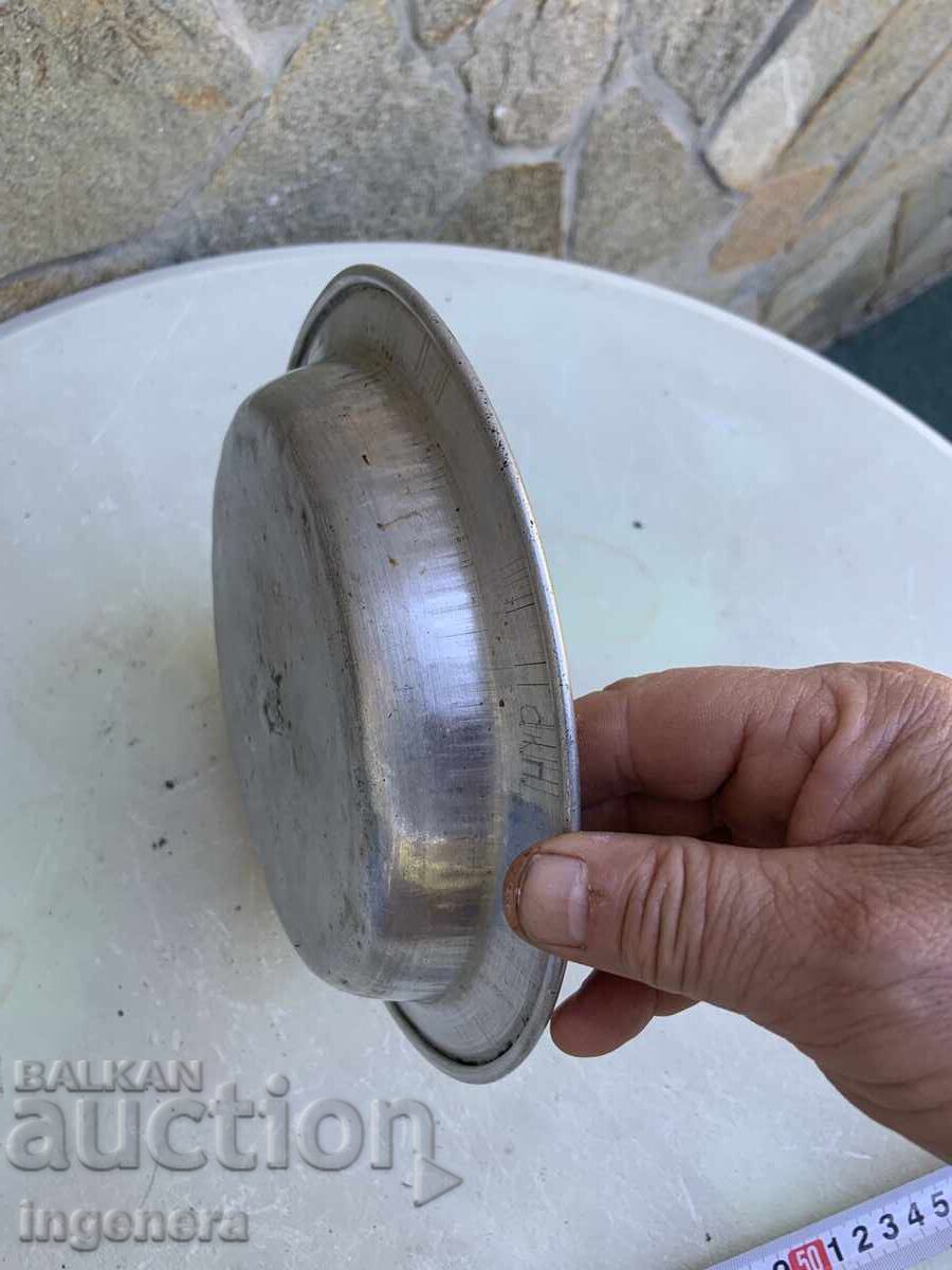 FARFURIE VECHE DIN ALUMINIU MARCATA - 6