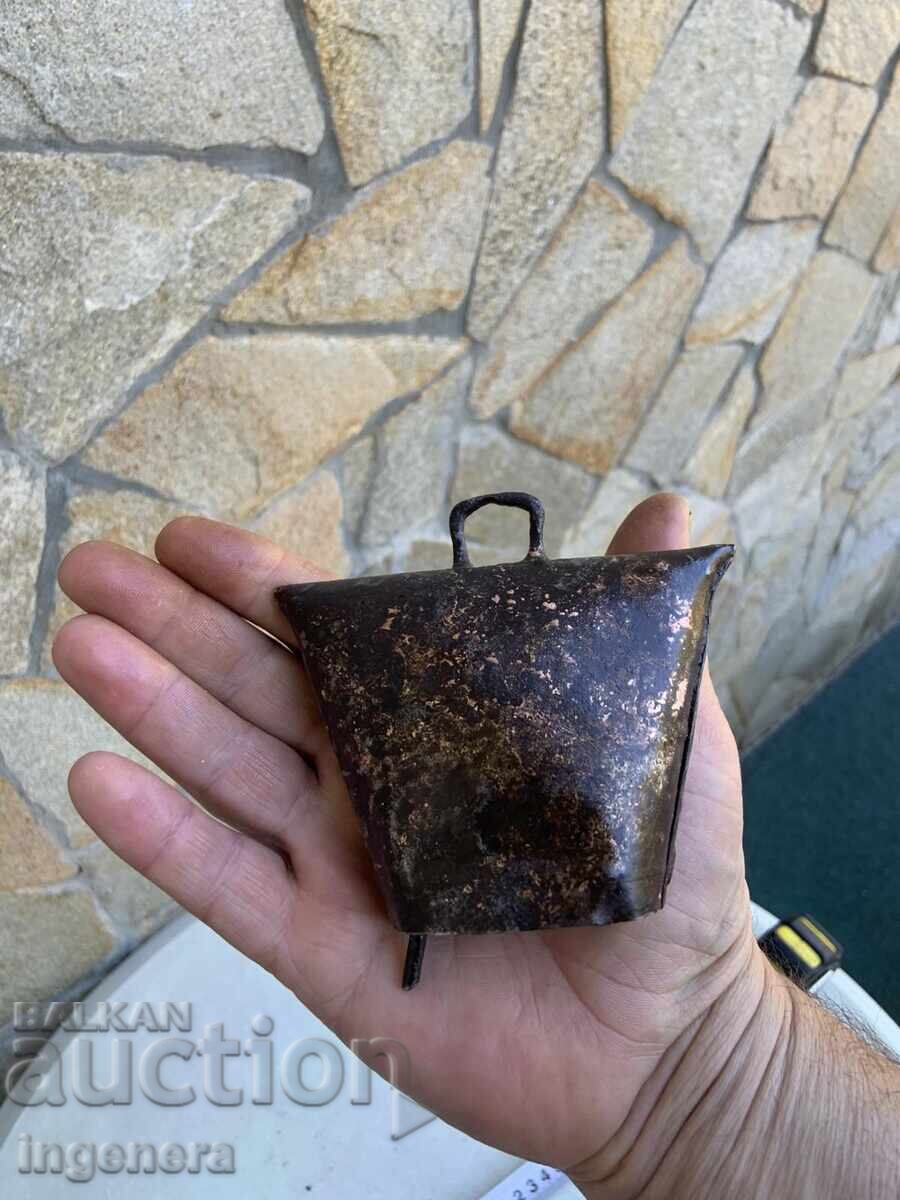 Auction  BOY CHAN THUMBELEK