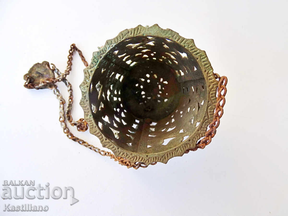 Delivery of Old household bronze oil lamp with 16 small crosses