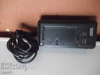 Încărcător "LOEVE. P 956" funcțional