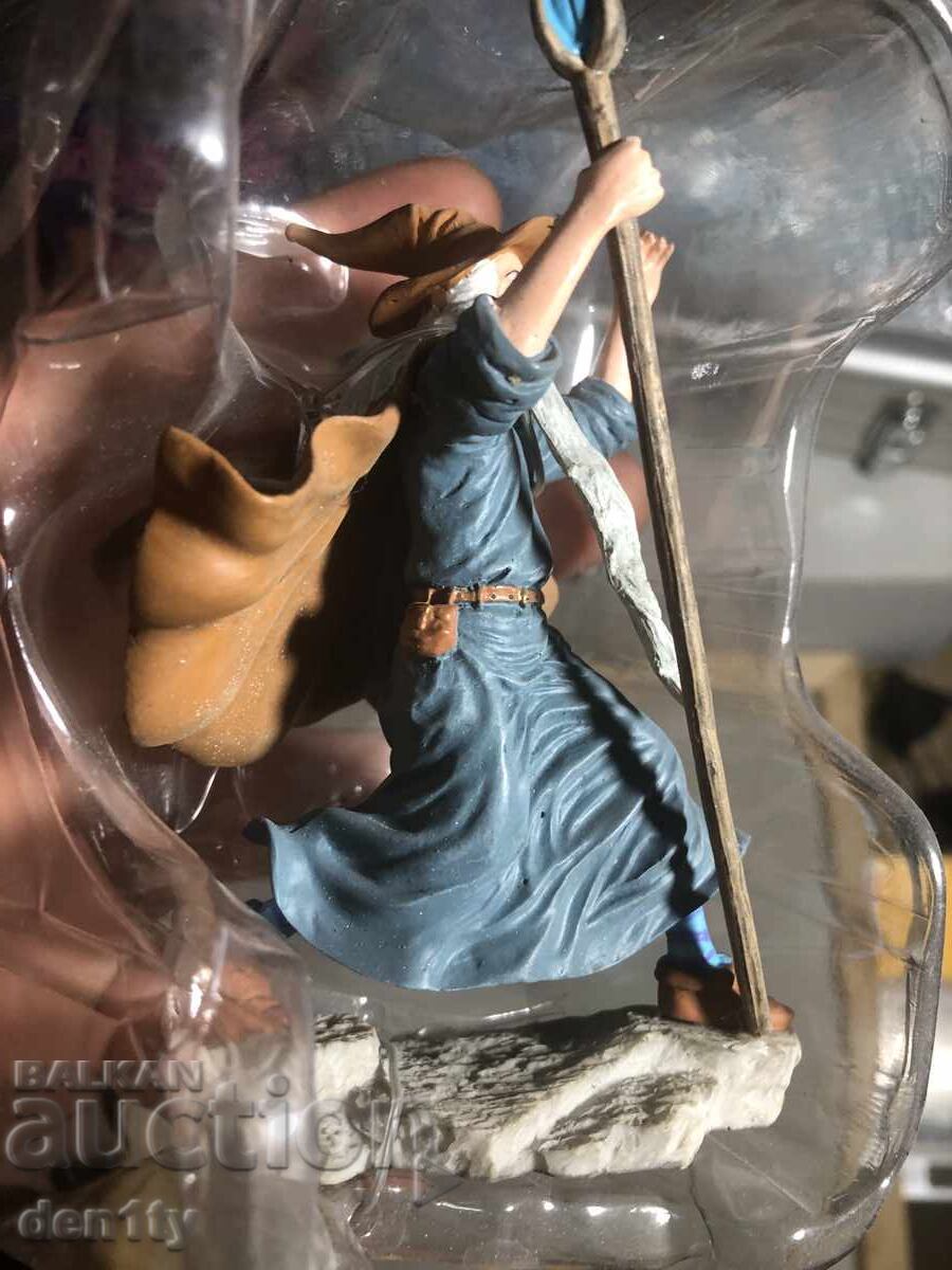 Φιγούρα μάγου από ρητίνη με τιμή 13.00 BGN | € 6.65