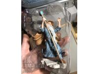 Figurină vrăjitor din rășină