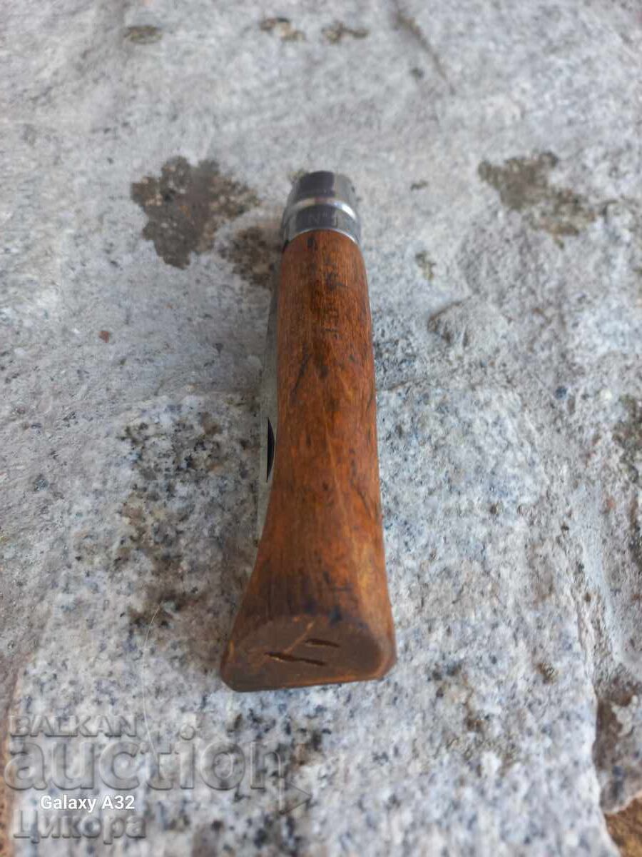 Delivery of FOLDING KNIFE OPINEL KNIFE