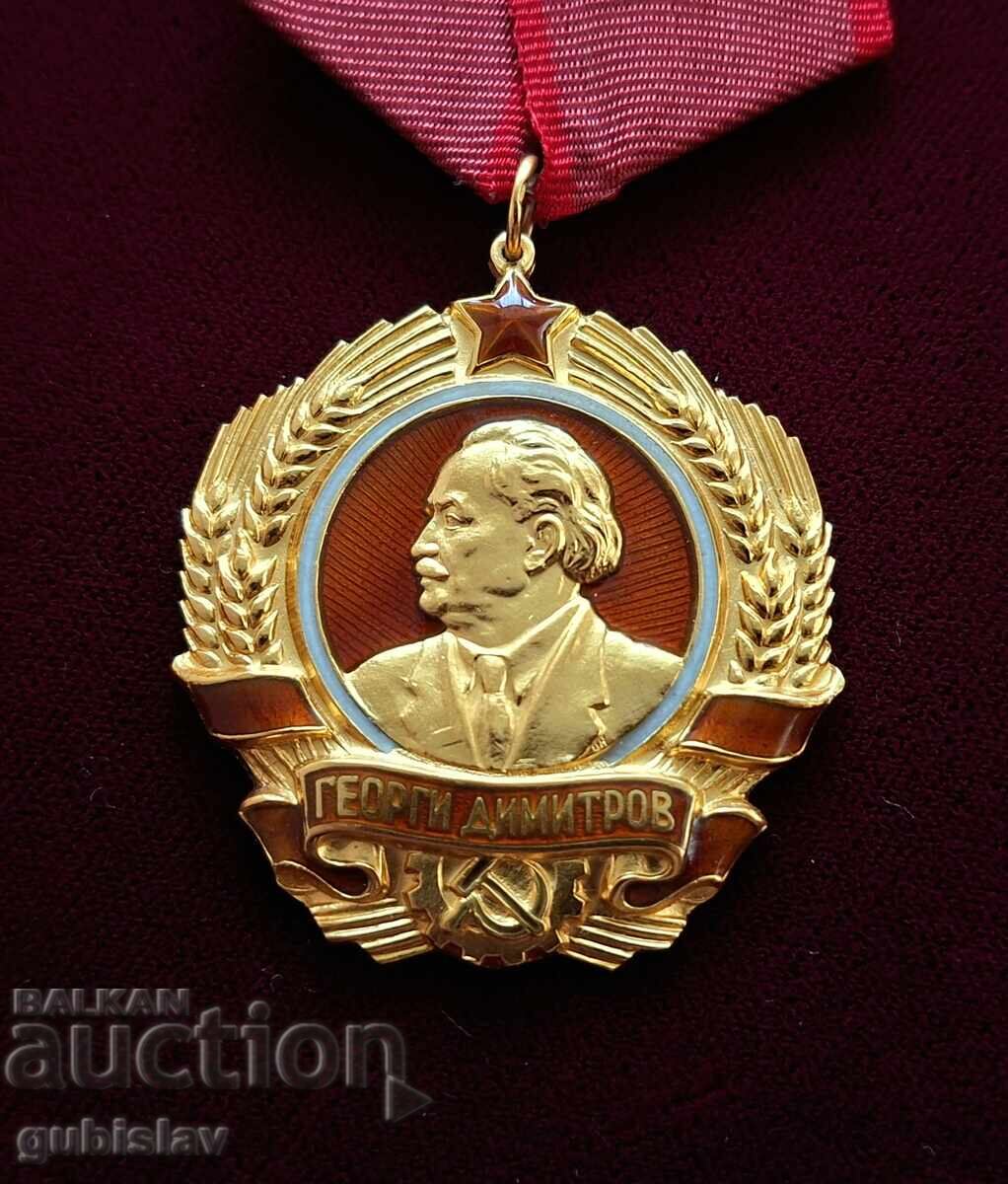 Ordinul de aur "G. Dimitrov", carnet de ordin + miniatură cu preț € 3476.78 | 6799.99 BGN