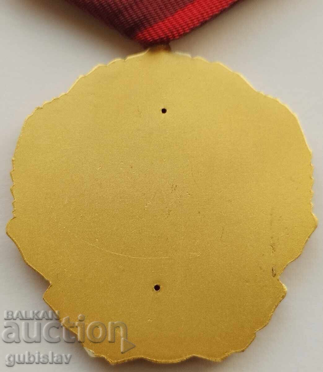 Livrarea Ordinul de aur "G. Dimitrov", carnet de ordin + miniatură Livrarea Ordinul de aur "G. Dimitrov", carnet de ordin + miniatură