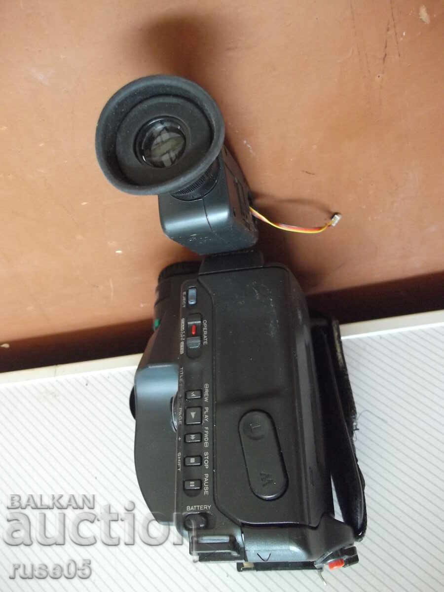 Auction  Video Camera "HITACHI - VM-E31E"