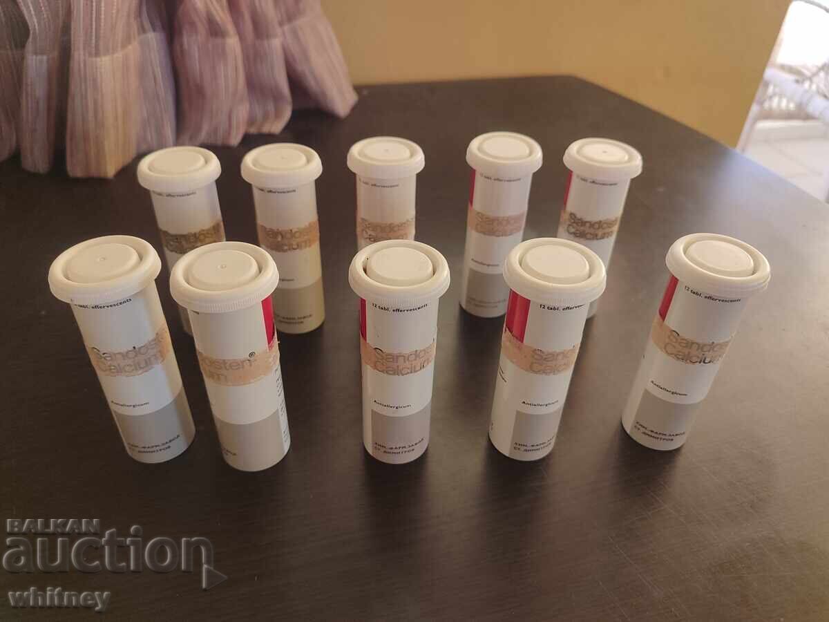 Λοτ Κοινωνικών δοχείων για φάρμακα