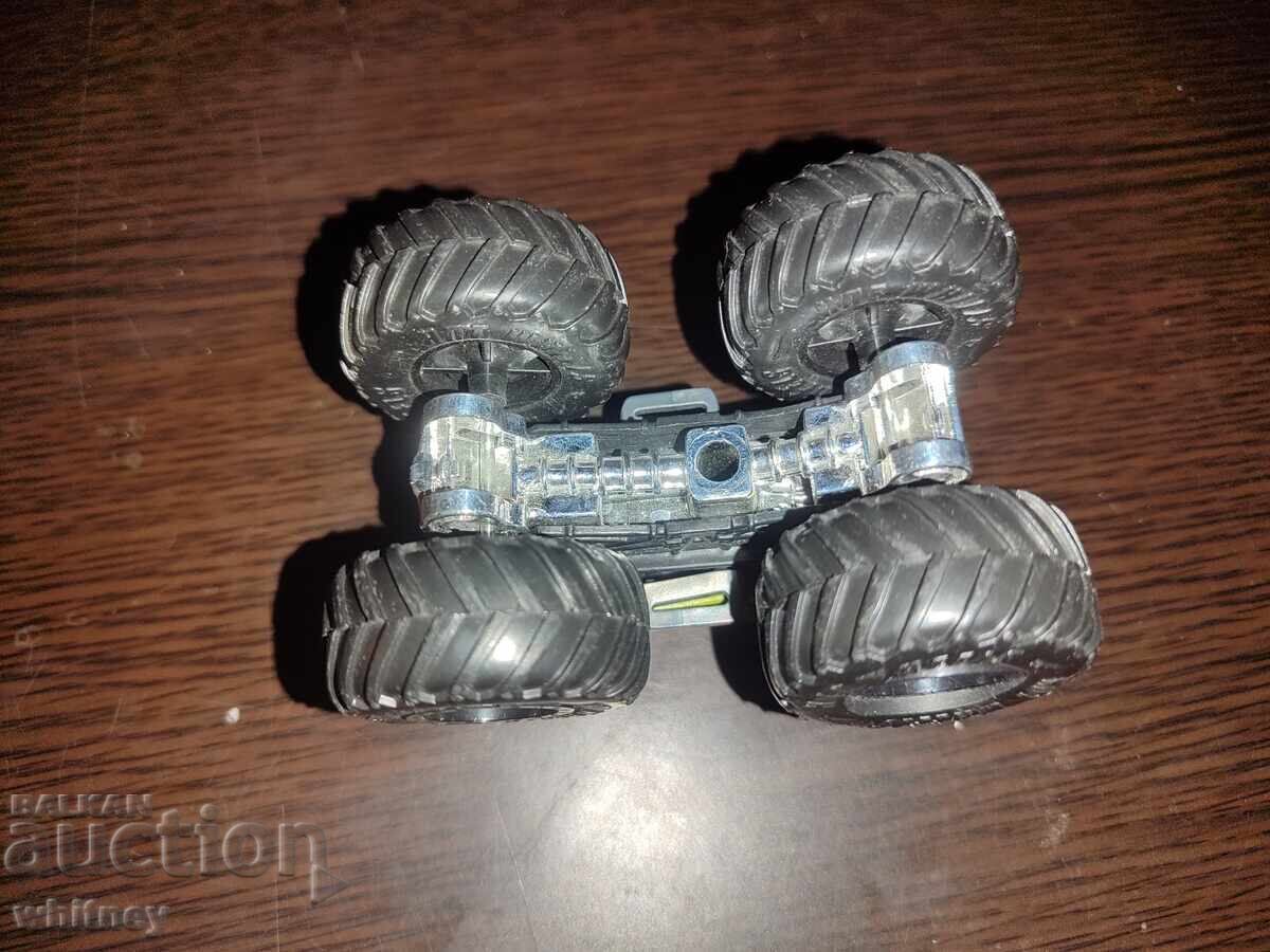Auction  Hot Wheels Racing 2