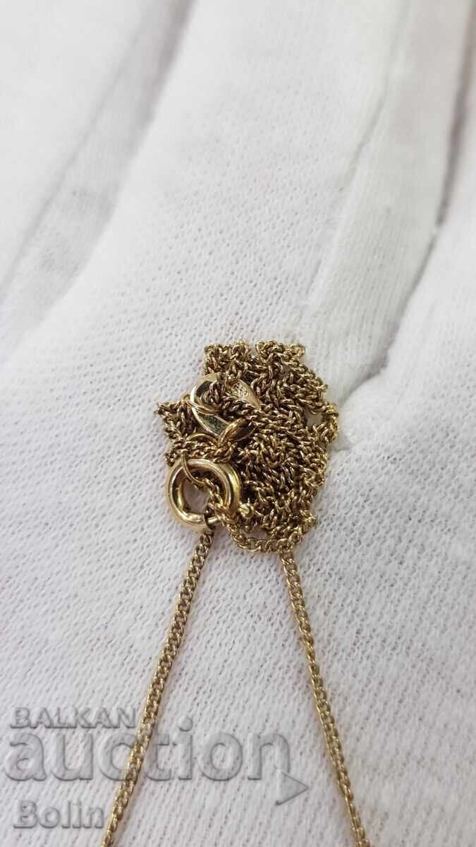 Auction Elegant gold necklace with garnets 8 karat - 333 hallmark Europe Auction Elegant gold necklace with garnets 8 karat - 333 hallmark Europe