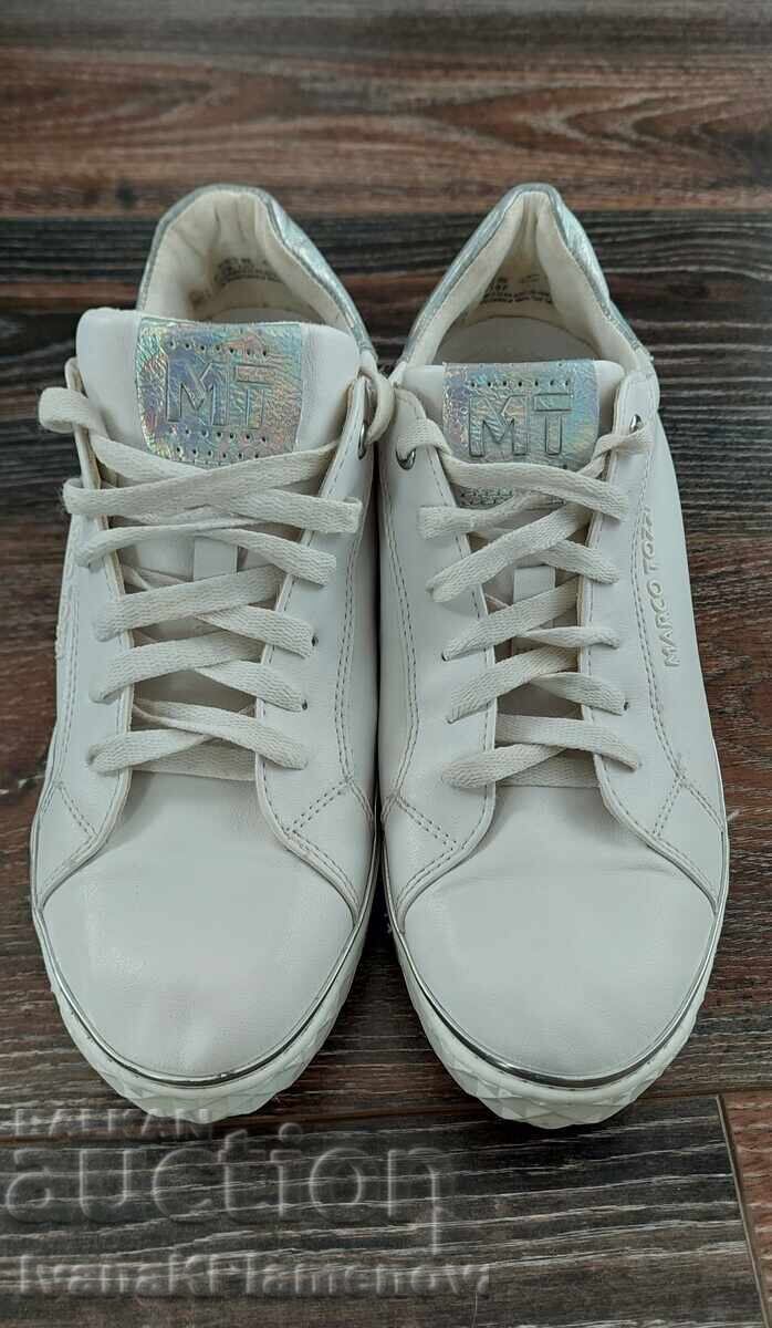 Women's shoes, size 40 - 6 Women's shoes, size 40 - 6