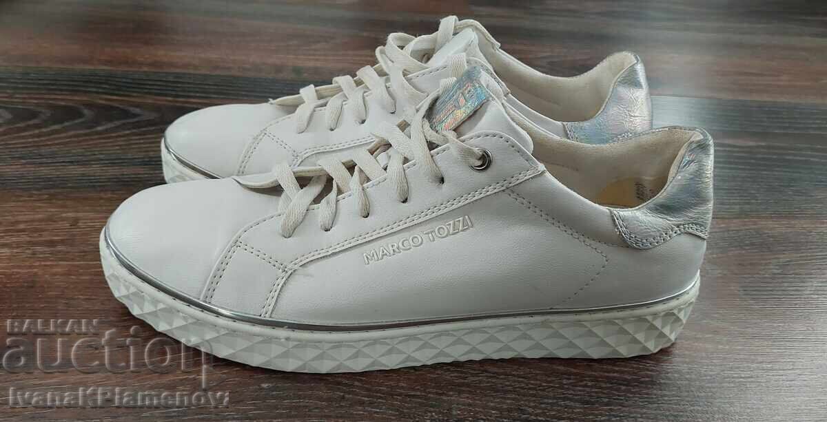 Women's shoes, size 40 Women's shoes, size 40